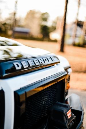 Land Rover Defender 110 by Osprey Custom Cars 1993 года 